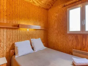 Chalet en pleine nature ! Balcon + vue sur le lac - Image 4