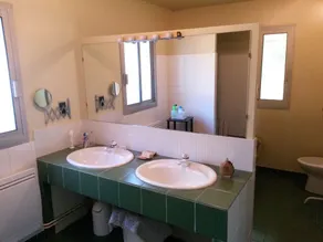 Villa avec piscine , située au coeur de la garrigue Catalane. - Image 2
