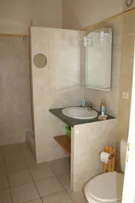 ERBALUNGA, Cap Corse: Komfortabelt studie Stueetagen i Villa SEA VIEW, POOL ACCESS - Image 3