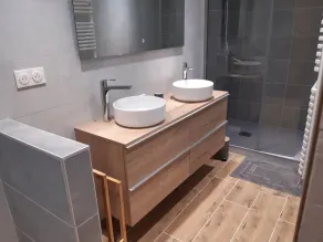 Triplex in renovated farmhouse with private Nordic bath - Image 2