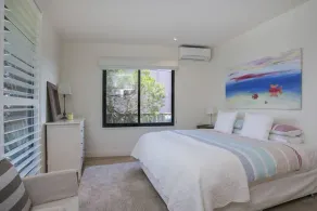 Seaview Retreat - large house with beautiful bay views - Image 5