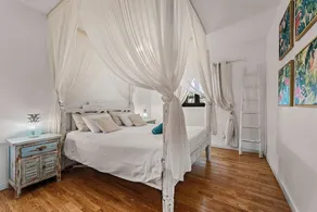 House with heated swimming pool, solarium, large garden, high-speed WIFI access. - Image 3