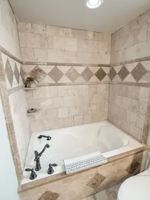Jewell of Eufaula! Lake view, hot tub, & fire pit! - Image 5