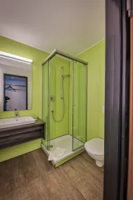 Economy-Hotel - Image 5