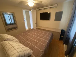 Droit sur la route principale 2 Chambre 1 salle de bain. AC, Câble, Wifi - Image 5