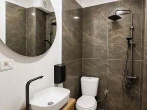 Citadel 360 Suites & Spa - Image 4