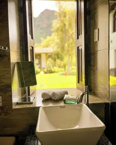 Habitación estándar con vista a la montaña - Image 3