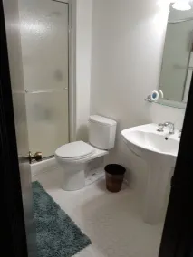 En blok til stranden, smukt 3bd / 3ba hus med udsigt, kom slap af og nyd - Image 2