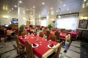 Hotel Hydra - Image 5