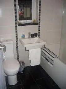 Apartamento de vacaciones de 1 dormitorio en Boswell de 1 dormitorio - Tranquilo - Estacionamiento - Wifi - Image 2