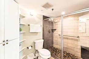 IR 405 Stunning is the only word to describe a unit that has been totally redone - Image 3
