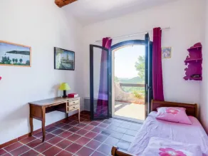 Les Baux Rouges by Interhome - Image 5