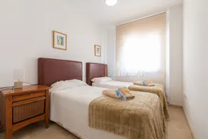Marina Duquesa 806 ground floor sea views - Image 5