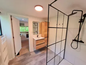 Stylish Chalet Haven Near Durbuy - Image 2