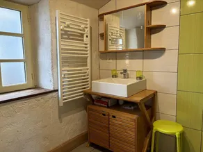 Öko-freundliches, komfortables Haus mit Garten und Haustieren erlaubt - Image 3