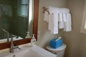 Motel with two private cottages each with Hot Tub and Gas Fireplace on the ocean - Image 2