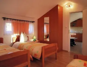 2 bedrooms appartement with sea view private pool and furnished balcony at Peracko Blato 4 km away f - Image 5