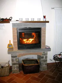 Stone farmhouse:kitchen+2bedr+2bathr+ifournished laundry CIN: IT046022C2IHU96TA5 - Image 2