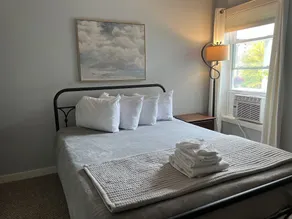 Tenney Hideaway - Near Ice Castles, Skiing, Natl Forest, PSU, Lakes, & Weddings! - Image 3