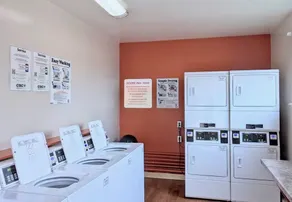 Pet-Friendly, Walk to Downtown Walnut Creek - Image 2