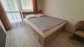 Holiday apartment near the city center with wifi - Image 4