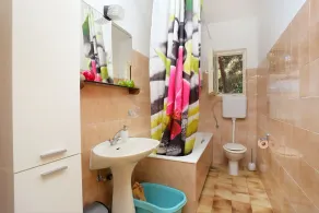 Apartamento para dos personas con una terraza Balica Rat, Omis (A-1065-a) - Image 2