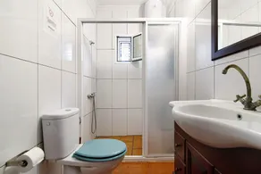 Vivienda V Torres 4 - Image 3