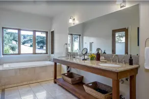 31 Day Gated Solvang Custom Craftsman Home w/ Pickleball, Pool, Spa & Bocce Ball - Image 3