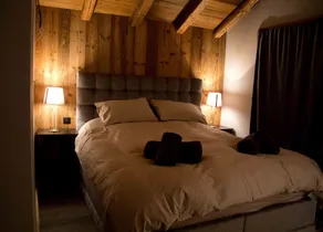 Stunning Renovated Savoyard farmhouse overlooking Samoens Valley - Image 3