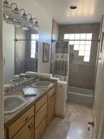 Charming guest house near historic downtown cave creek - Image 5