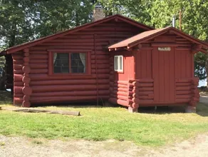 Shady Rest Cabin # 2_Pet Friendly_Island Lake_Sauna_Northshore Bay Resort - Image 3