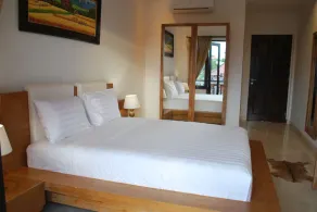 6br Villa in excellent location - Image 3