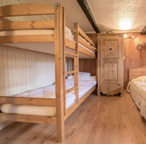 Savoyard chalet, 400 m away from the centre - Image 5