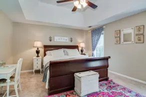 Lovely farmhouse style home in a quiet neighborhood - Image 5