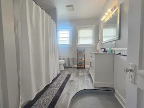 Downtown Living- Pet Friendly- Parking - Image 3