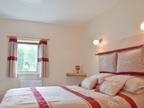 2 chambres à coucher à Lumsdale, Tansley Wood, near Matlock - Image 3