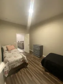 3 bedroom home located within a mile from downtown - Image 4