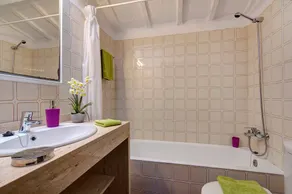 Villa Mas Alta by Villa Plus - Image 3