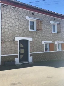 Village house - Image 5