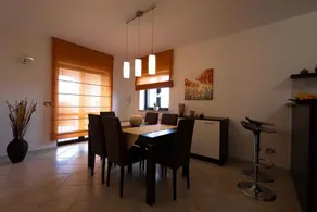 Holiday apartment mit Pool und Klimaanlage - Image 5