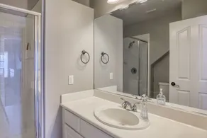 Private Home w/pool, spa, game room & home gym. 15 mins from the Strip. - Image 3