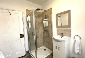 Appartement Lumineux 1 Chambre - Image 2