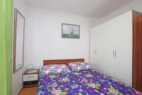 Holiday apartment with terrace and sea view - Image 5