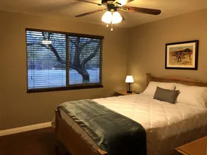Quiet 3 acre Ranch Home with incredible mountain views!! - Image 4