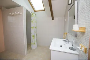 Cottage 'Gîte Des Huttes' with Private Terrace, Private Garden and Wi-Fi - Image 3