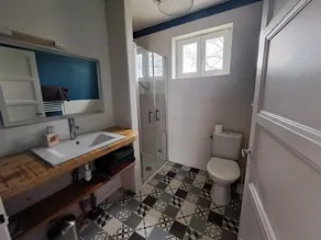 House in the Ardèche countryside, renovated, sleeps 8 - Image 5