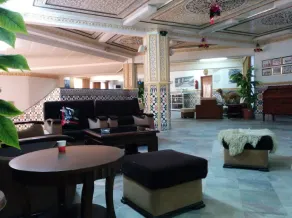 Hotel Louss - Image 5