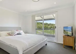 Hibiscus Close Beach Front Living - Image 4