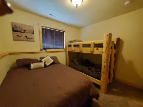 Northwoods Wisconsin Retreat!!  Newly built cabin sleeps 12 comfortably. - Image 5