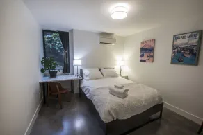 Restful, Convenient Getaway Near Downtown and Seattle’s Largest Park - Image 5